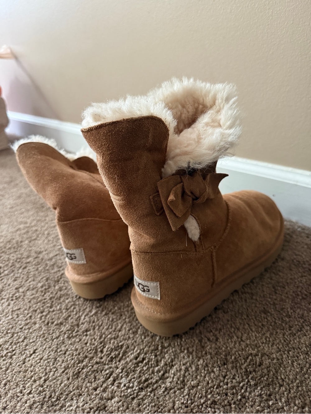 UGG Chestnut Sheepskin Bow Boot